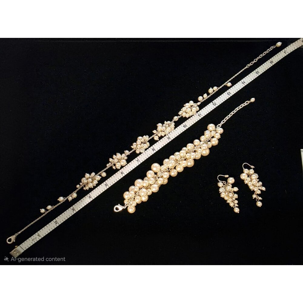 Elegant Pearl & Rhinestone Jewelry Set - Necklace Bracelet & Earrings